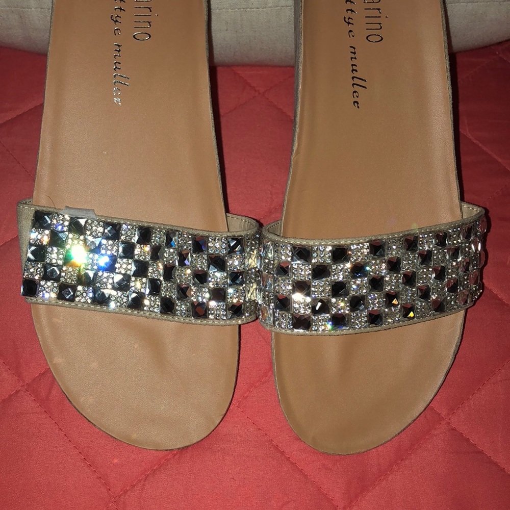 Shoes - Picture 3 of 3